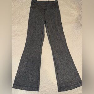 lululemon groove pants